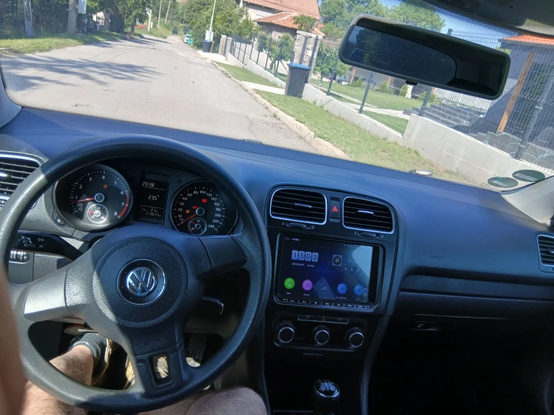 VW Golf 1.6 I, снимка 5 - Автомобили и джипове - 53010233