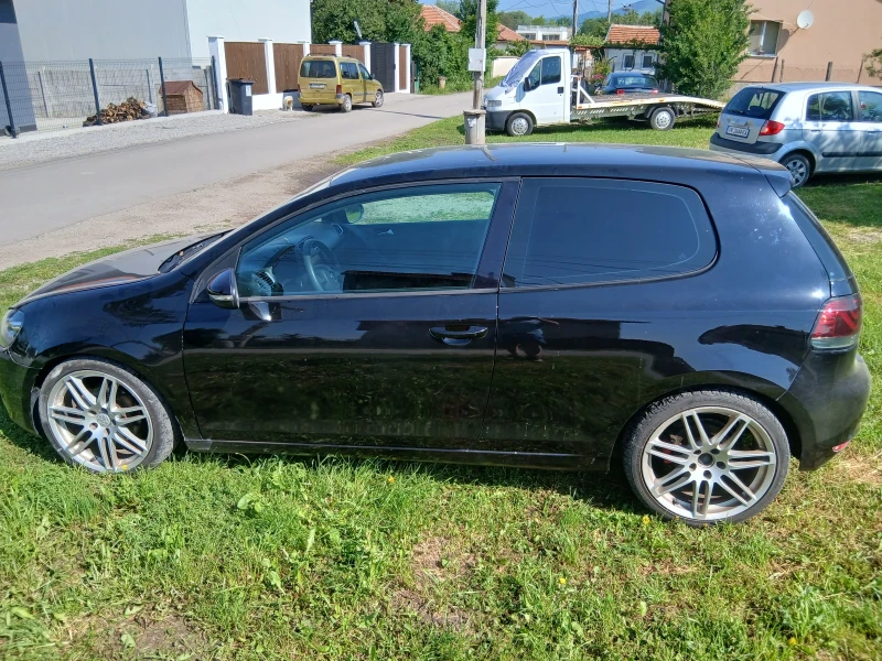 VW Golf 1.6 I, снимка 3 - Автомобили и джипове - 53010233