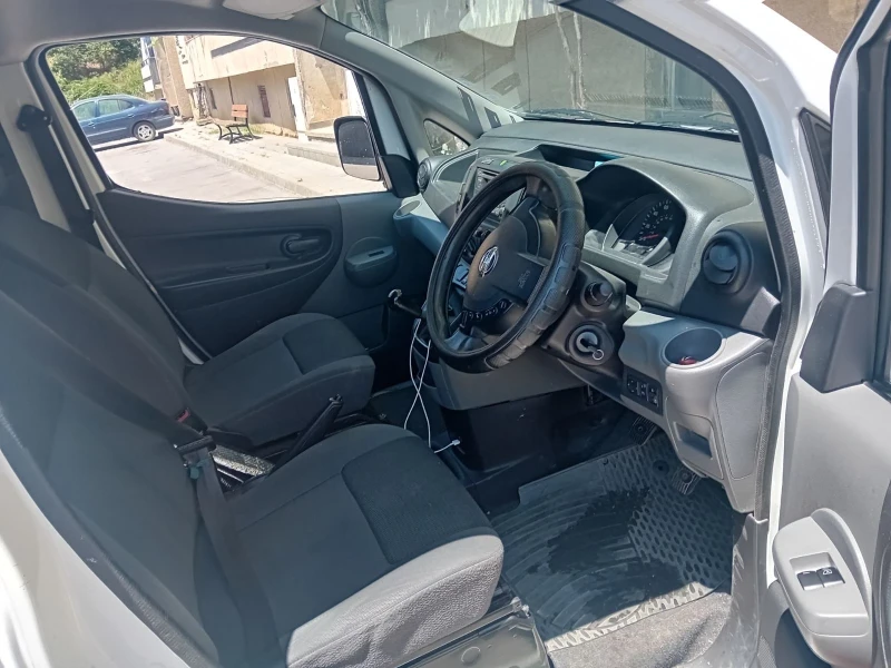 Nissan e-NV200, снимка 6 - Автомобили и джипове - 52716525