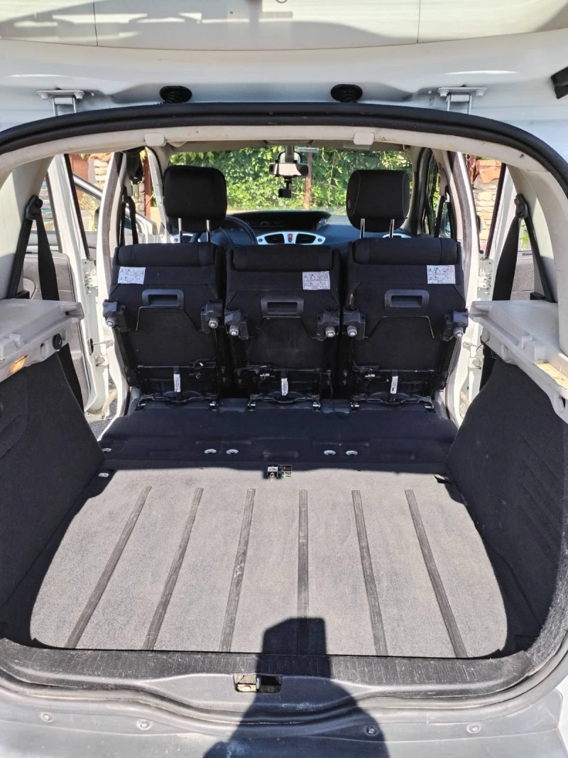Renault Scenic Бензин - газ, снимка 9 - Автомобили и джипове - 52397916
