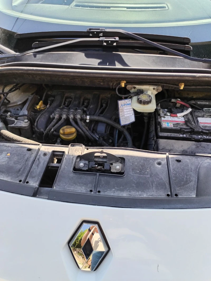 Renault Scenic Бензин - газ, снимка 6 - Автомобили и джипове - 52397916