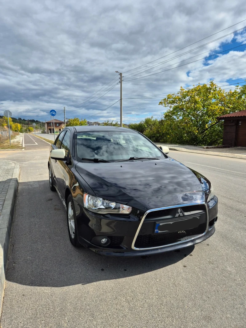 Mitsubishi Lancer 1.5, снимка 2 - Автомобили и джипове - 52702367