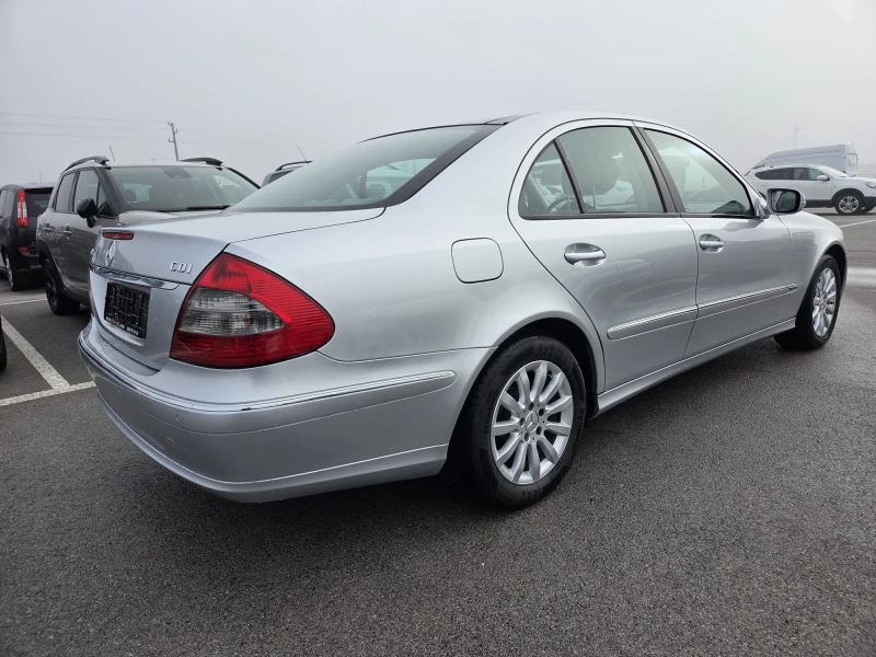 Mercedes-Benz E 280 2.2 cdi, снимка 4 - Автомобили и джипове - 52857579