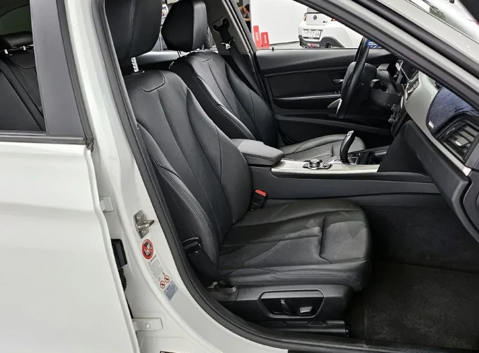 BMW 320 Touring - изображение 8