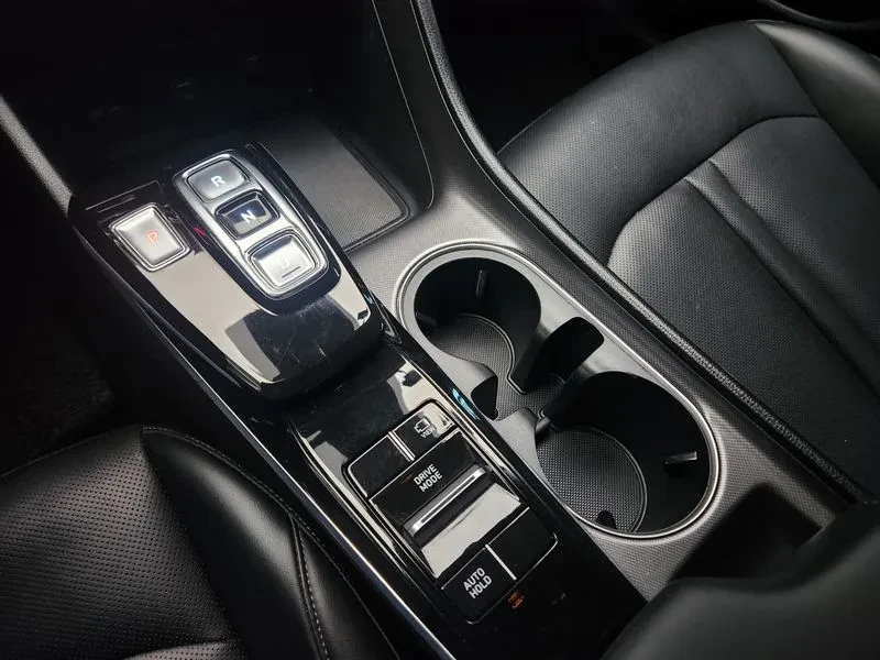 Hyundai Sonata 2.0 Lpg Smart, снимка 15 - Автомобили и джипове - 55889604
