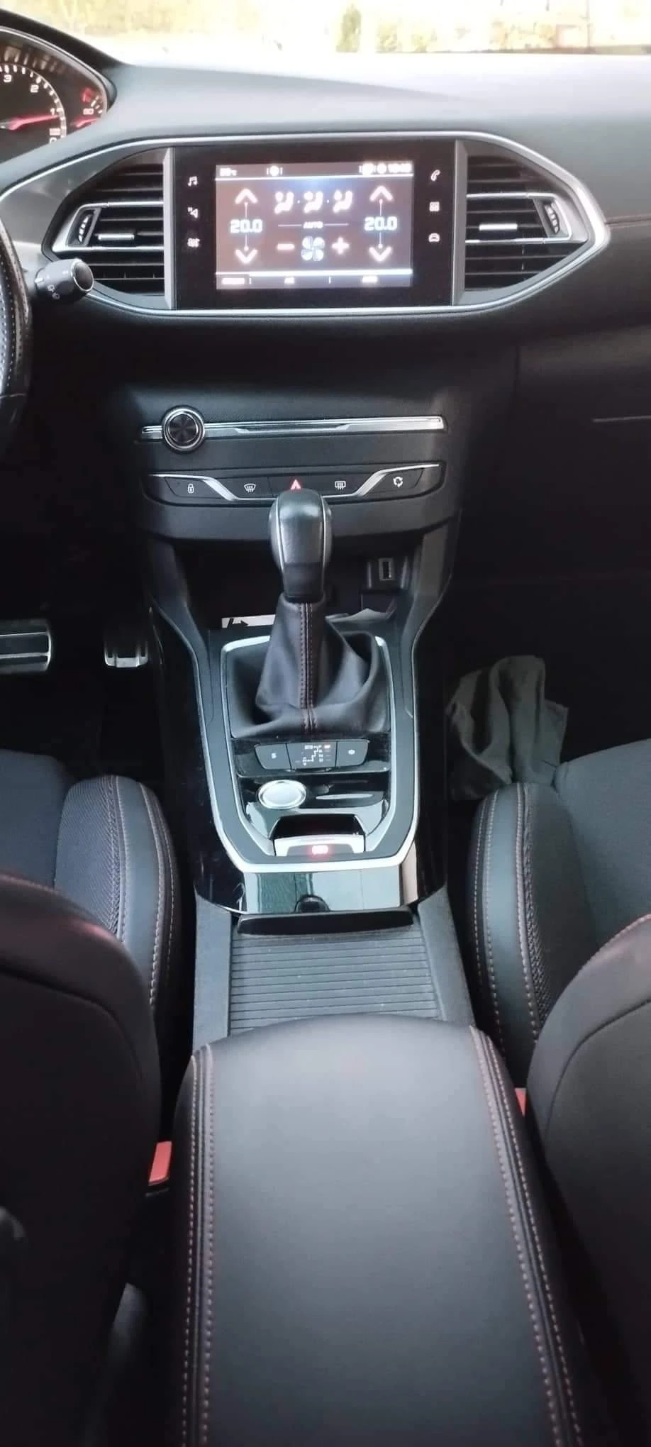 Peugeot 308 2.0 HDI GT-line 150 к.с. - изображение 8