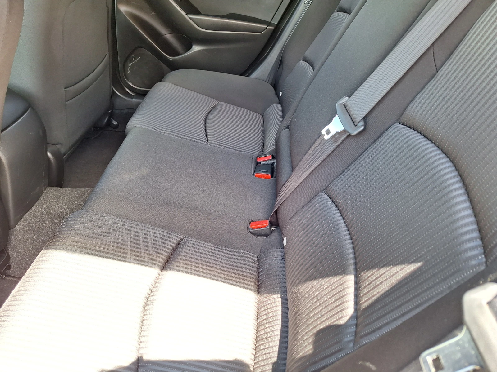 Mazda 3 2.2d SkyActiv | Mobile.bg   14