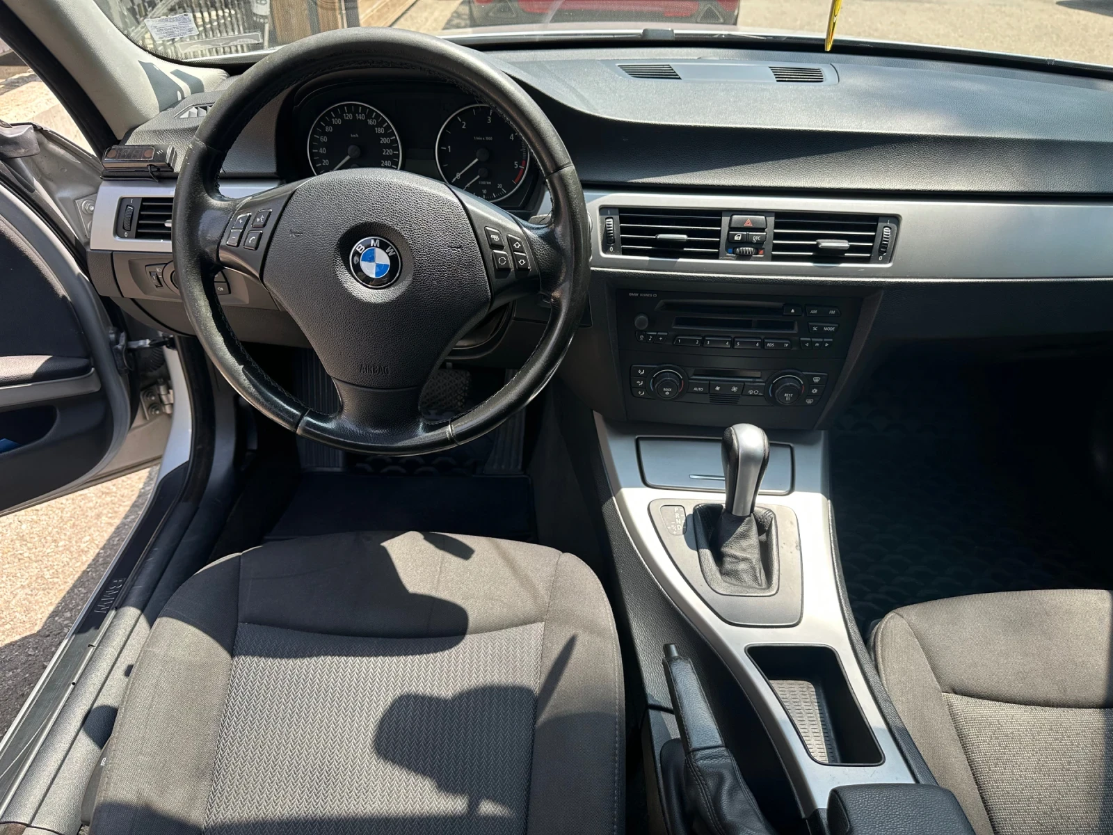 BMW 320 d, 163k.c. - изображение 7