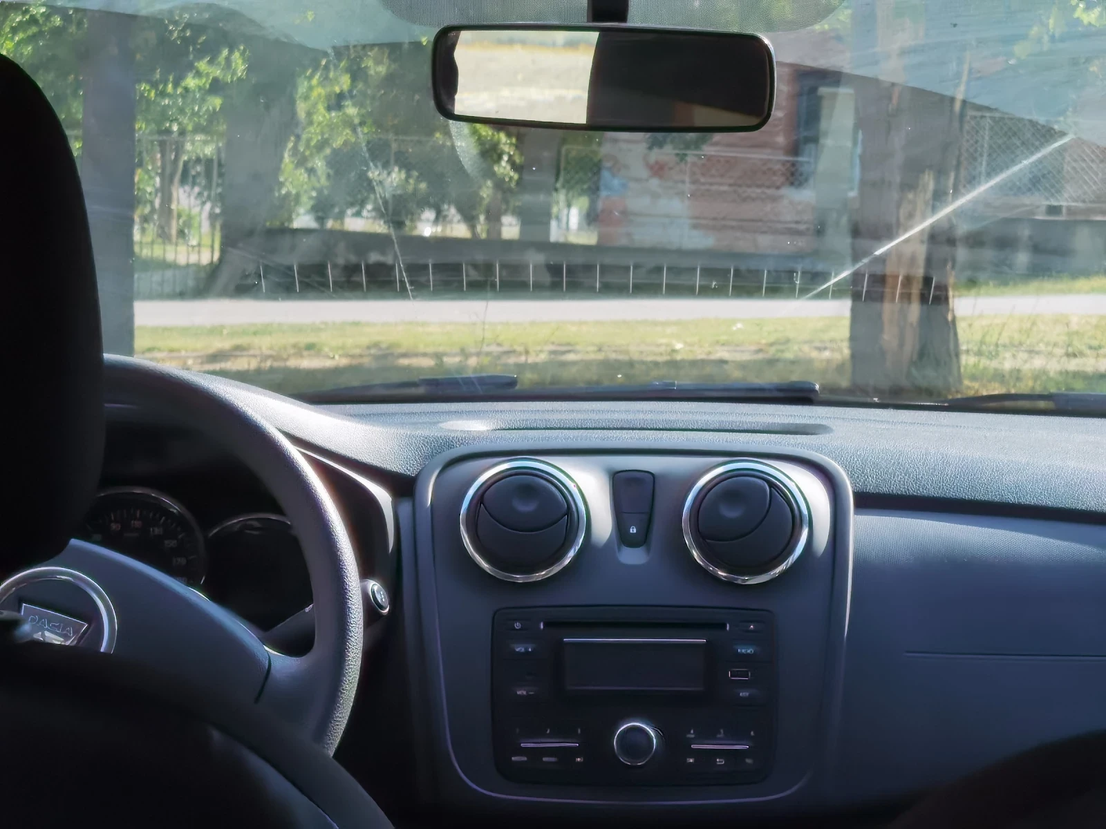 Dacia Logan Без климатик!!!!  - изображение 8
