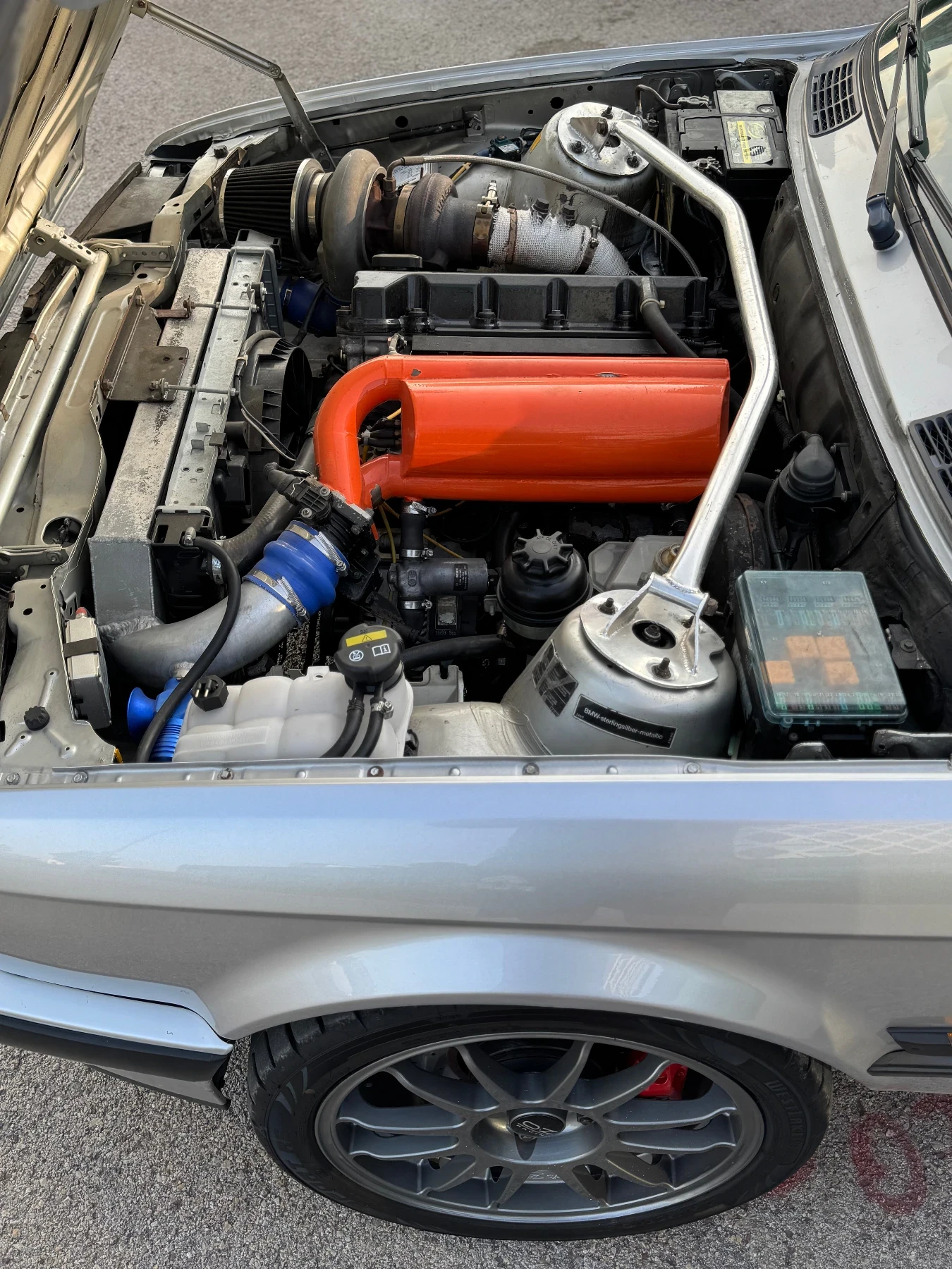 BMW 318 IS TURBO - изображение 9