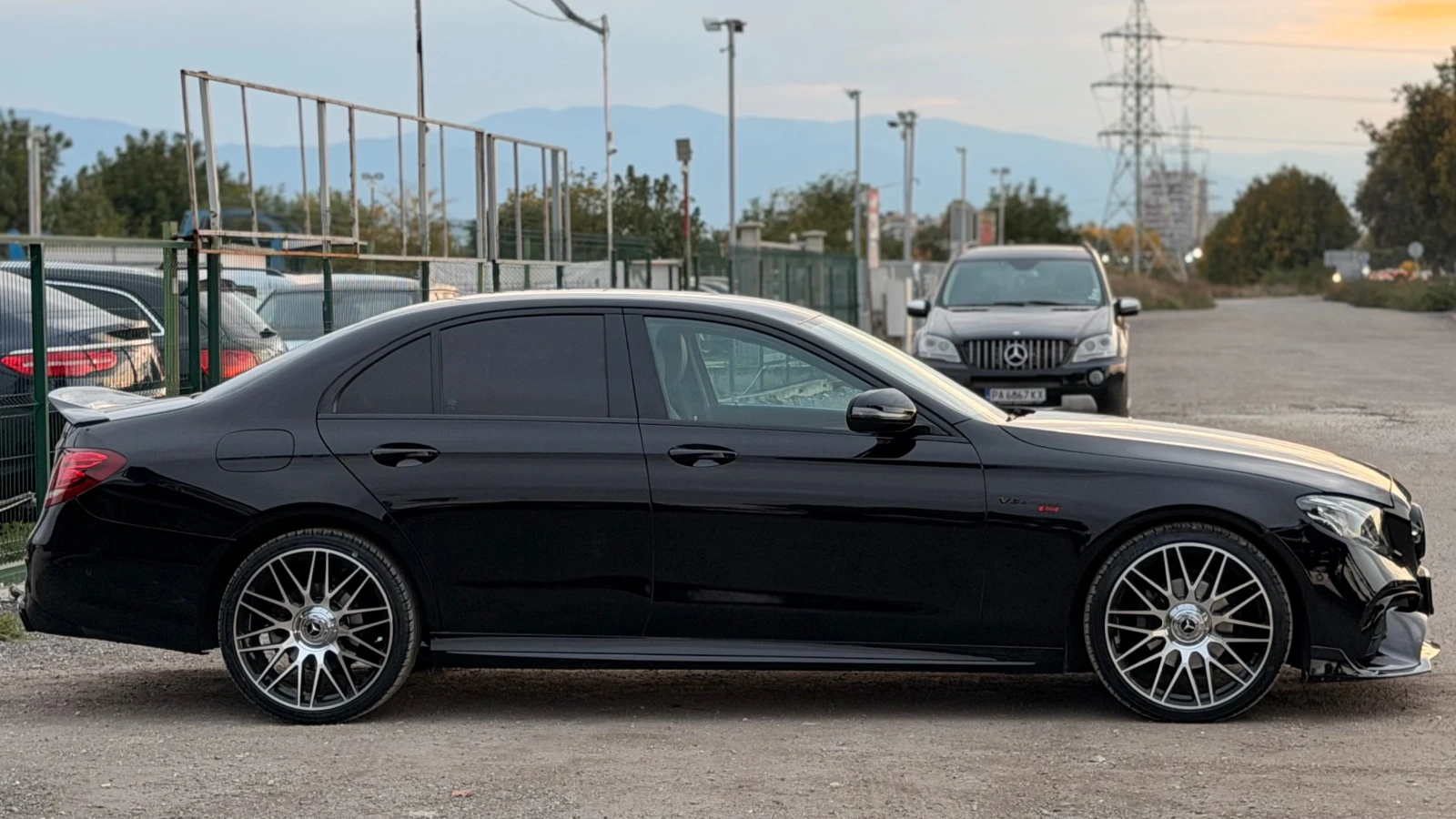Mercedes-Benz E 220 D= 9G-TRONIC= BRABUS= DISTRONIC= LANE KEEP=  - изображение 4