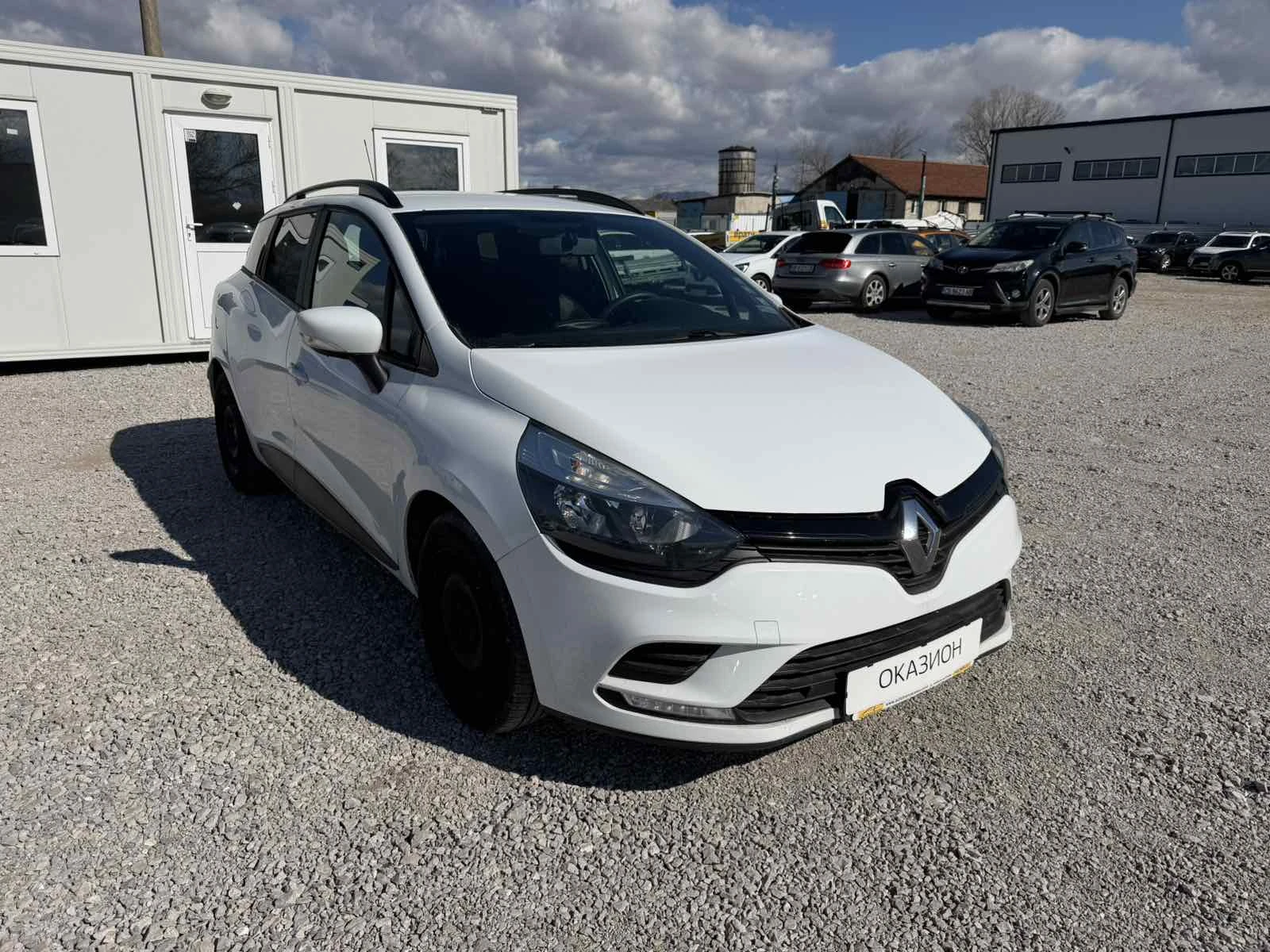 Renault Clio 0.9TCe/90k.c./Grandtour, снимка 3 - Автомобили и джипове - 53799014