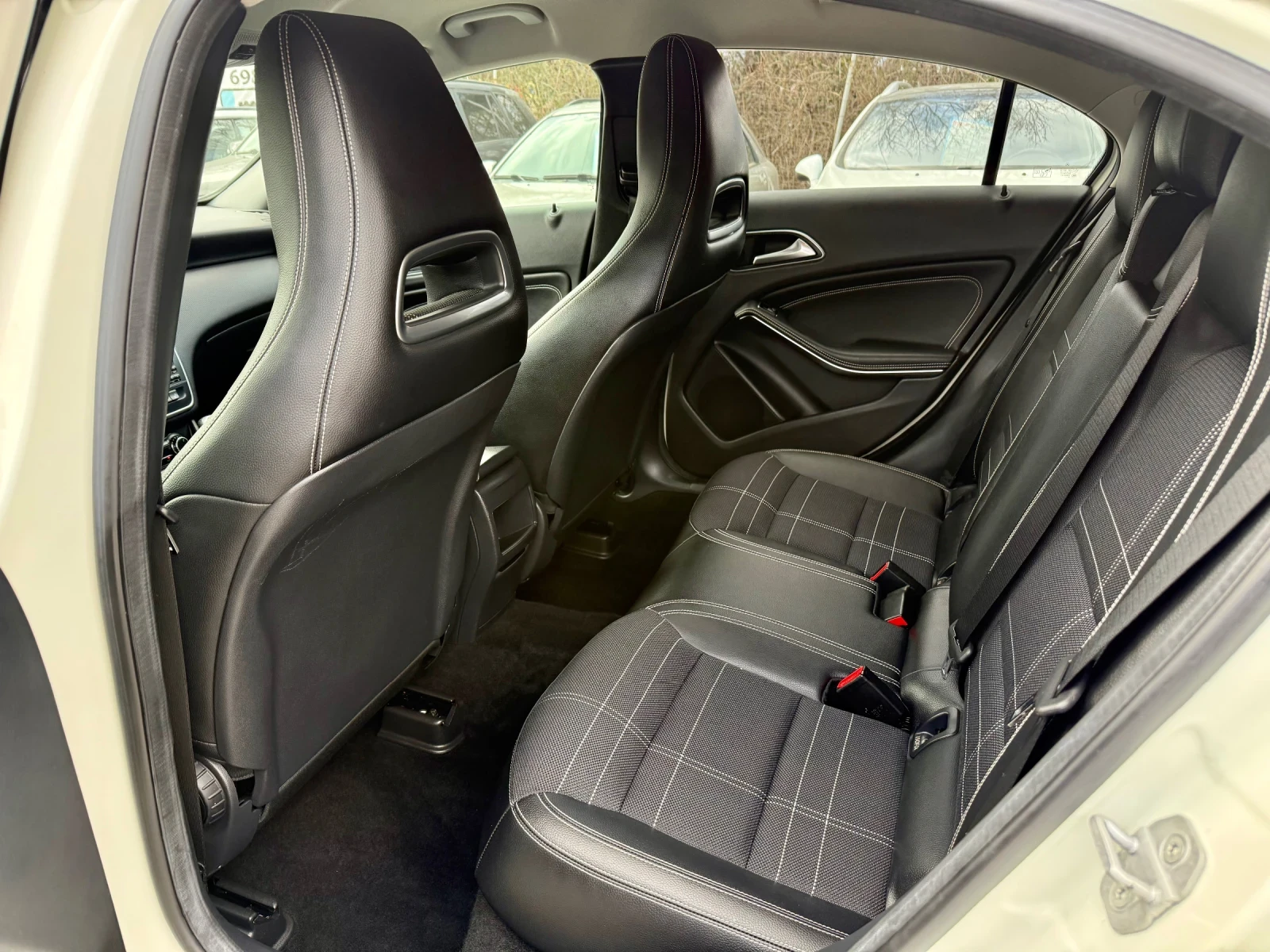 Mercedes-Benz A 200, снимка 16 - Автомобили и джипове - 53986633