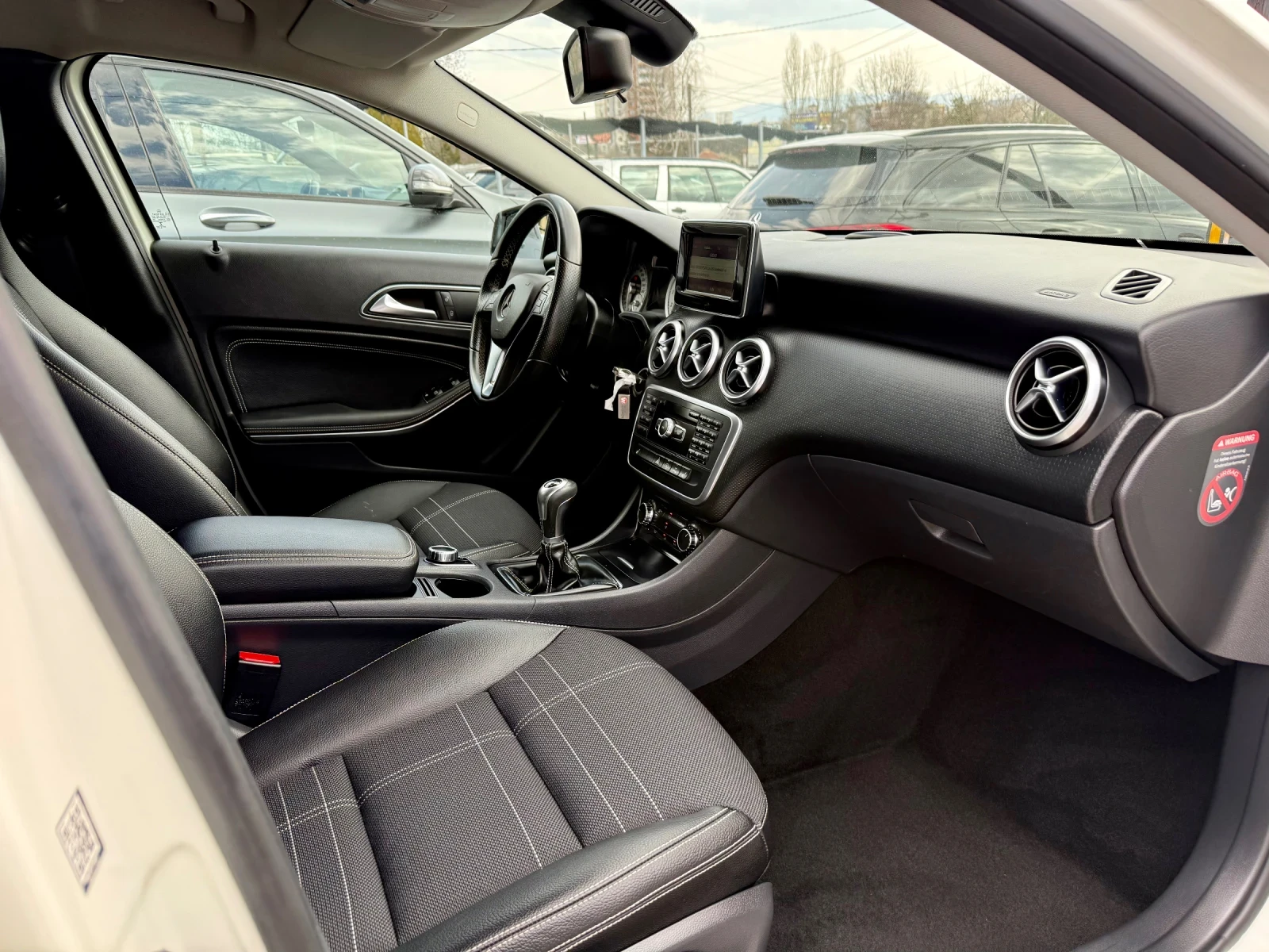 Mercedes-Benz A 200, снимка 15 - Автомобили и джипове - 53986633