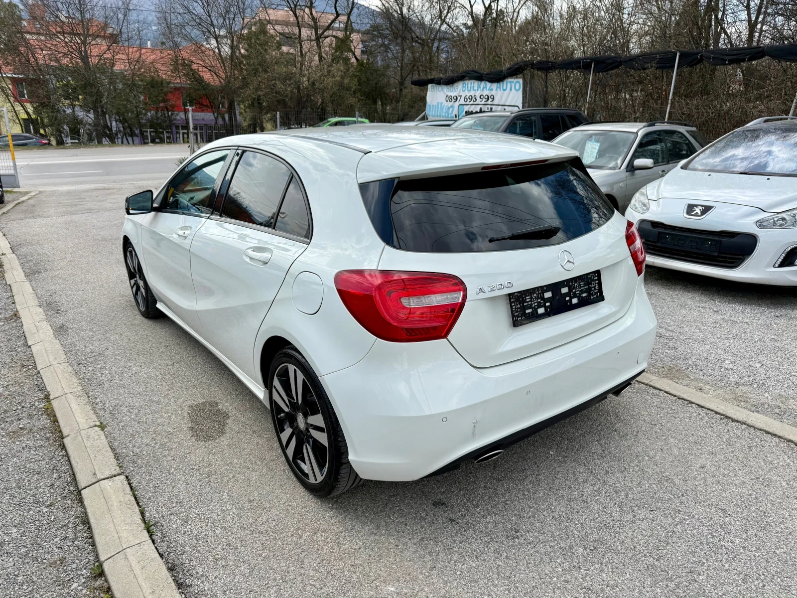 Mercedes-Benz A 200, снимка 4 - Автомобили и джипове - 53986633
