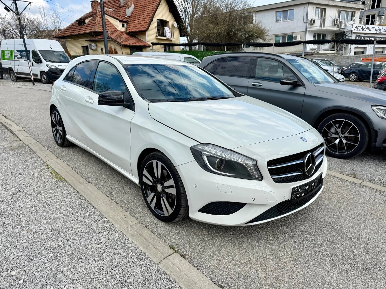 Mercedes-Benz A 200