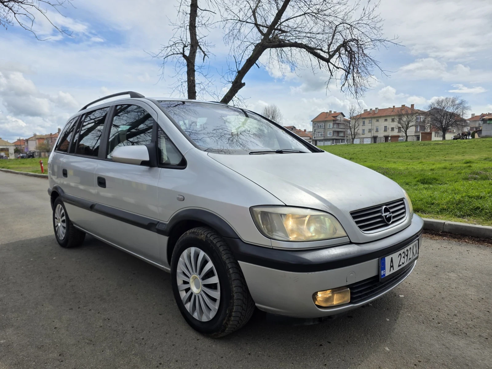 Opel Zafira 2.0DTI.101.PS.6+ 1, снимка 3 - Автомобили и джипове - 54011792