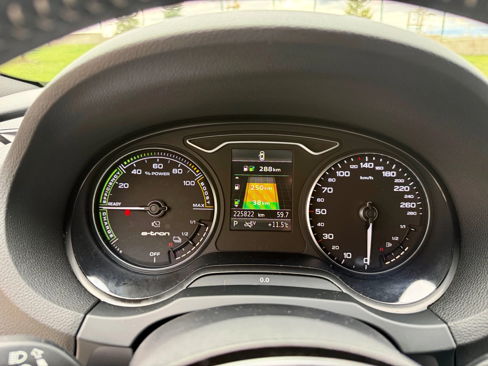 Audi A3 e-tron S-line, снимка 13 - Автомобили и джипове - 54082251