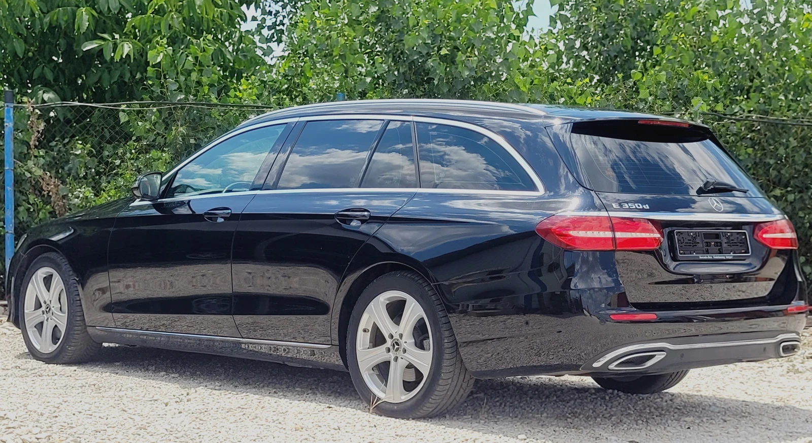 Mercedes-Benz E 350 Germany-360  kam-Distr-Panorama-TOП състояние!, снимка 3 - Автомобили и джипове - 54083926
