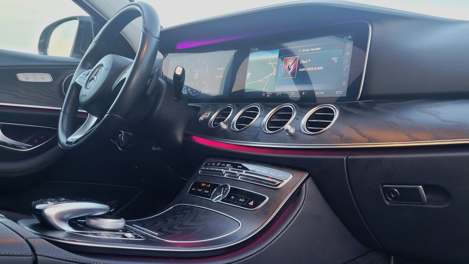 Mercedes-Benz E 350 Germany-360  kam-Distr-Panorama-TOП състояние!, снимка 11 - Автомобили и джипове - 54083926