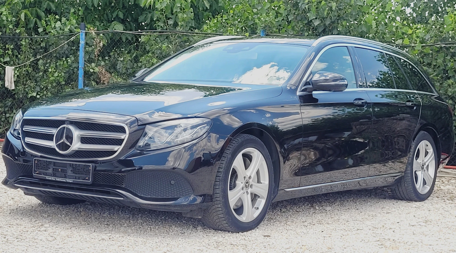 Mercedes-Benz E 350 Germany-360  kam-Distr-Panorama-TOП състояние!