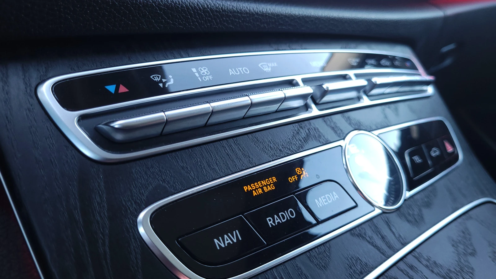 Mercedes-Benz E 350 Germany-360  kam-Distr-Panorama-TOП състояние!, снимка 13 - Автомобили и джипове - 54083926