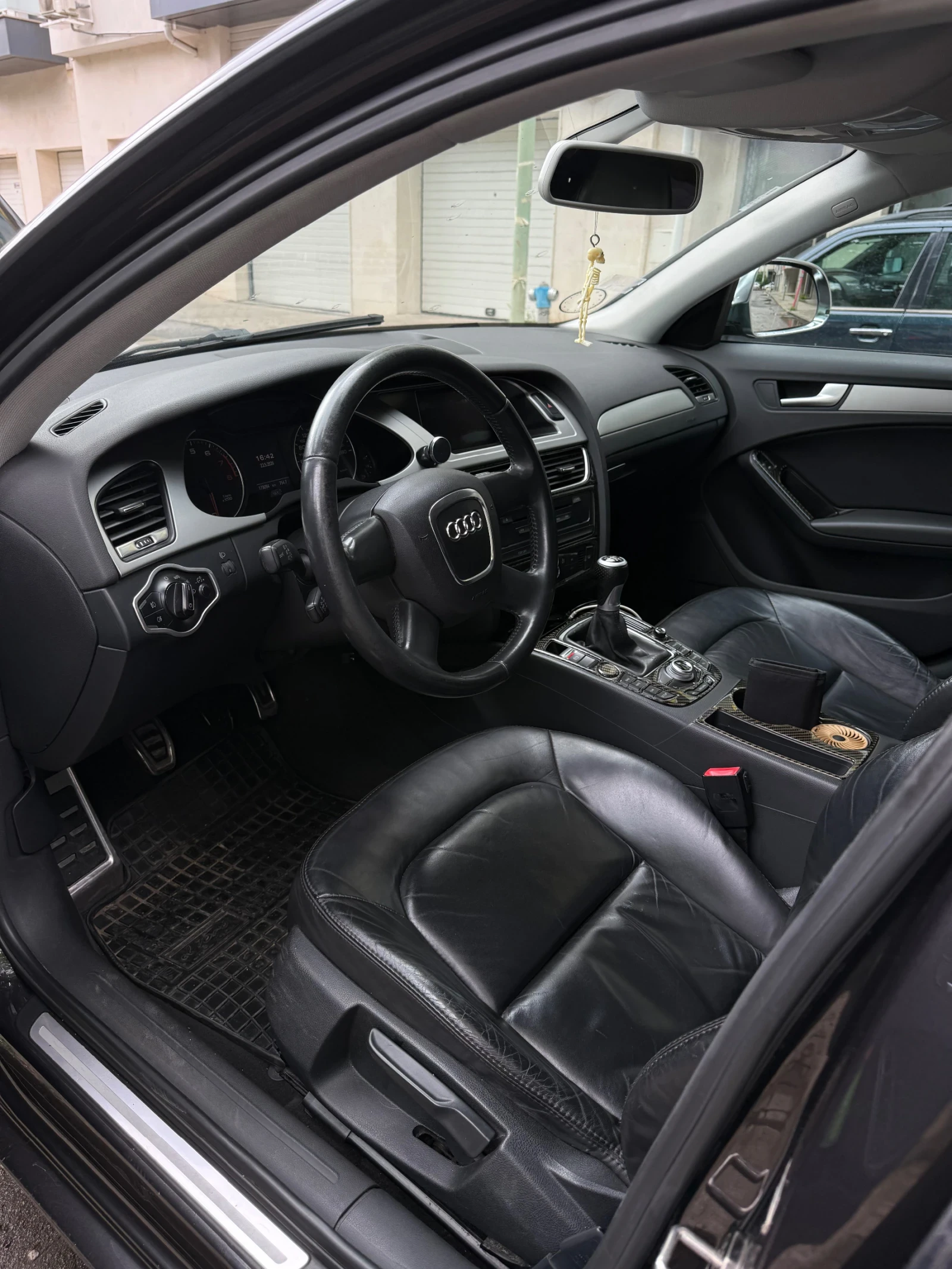 Audi A4, снимка 5 - Автомобили и джипове - 54656167