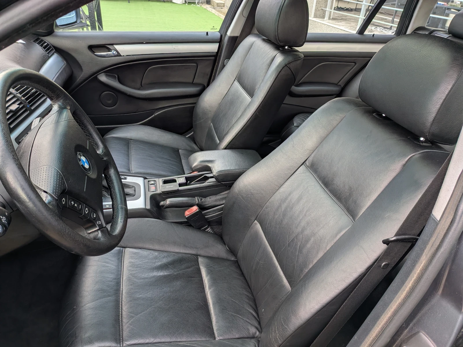 BMW 330, снимка 6 - Автомобили и джипове - 54772061
