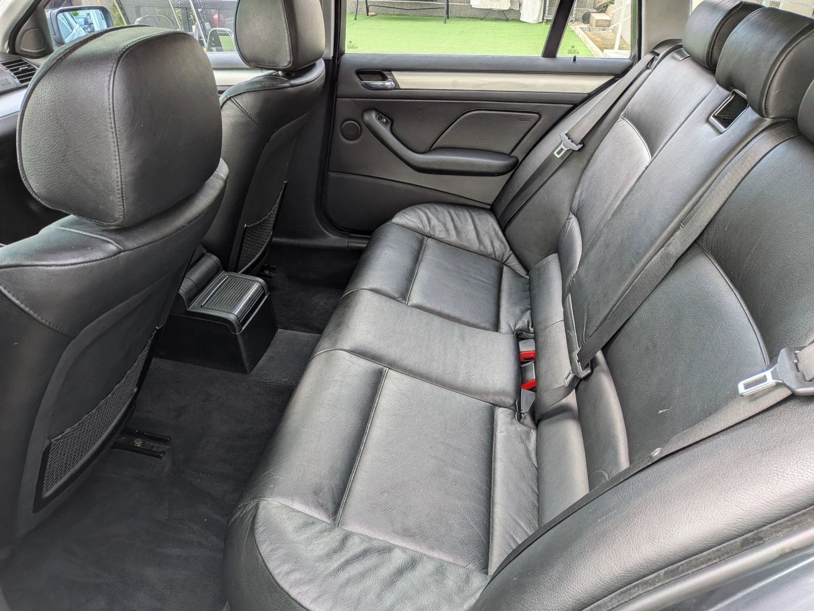 BMW 330, снимка 10 - Автомобили и джипове - 54772061