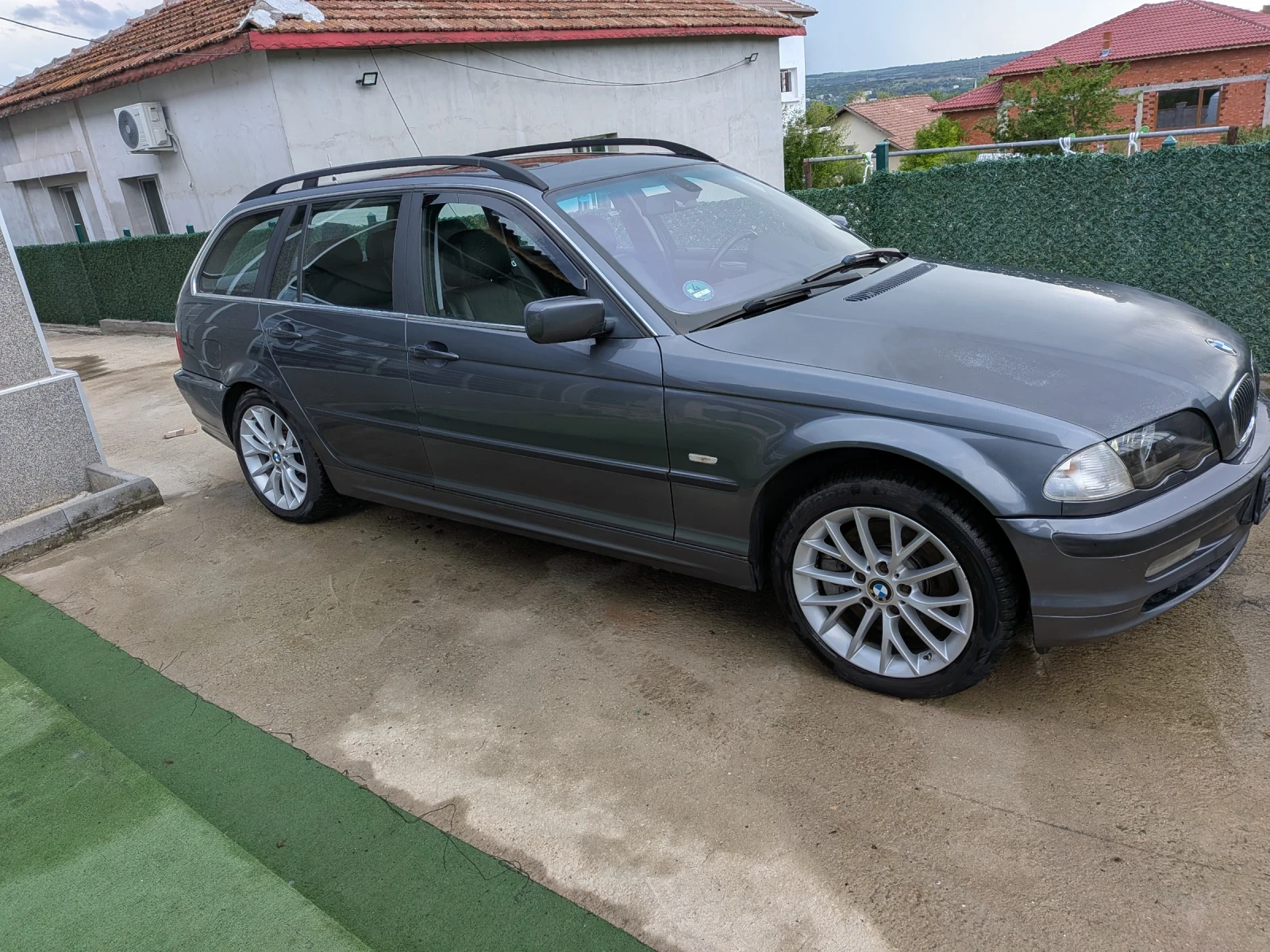 BMW 330, снимка 2 - Автомобили и джипове - 54772061