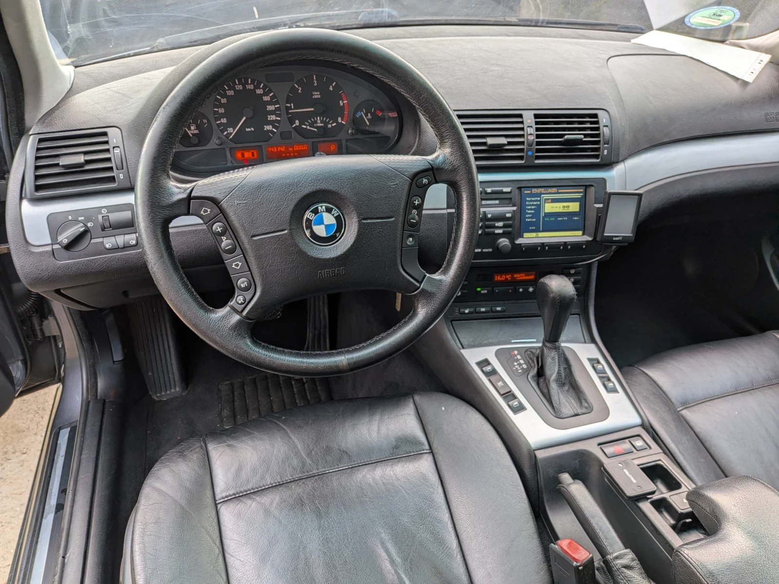 BMW 330, снимка 5 - Автомобили и джипове - 54772061