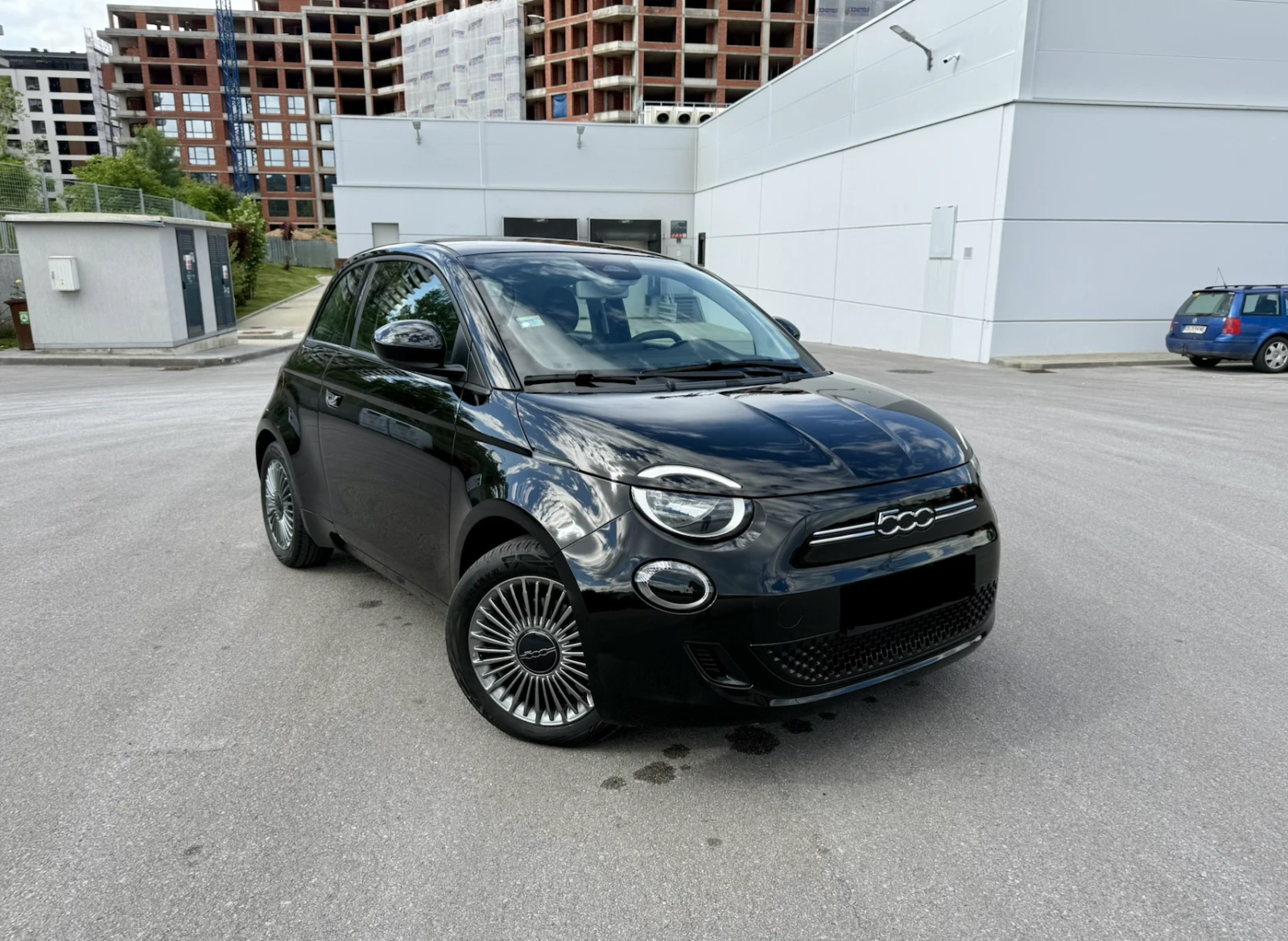 Fiat 500e 42 kWh AppleCarPlay/Дигитално