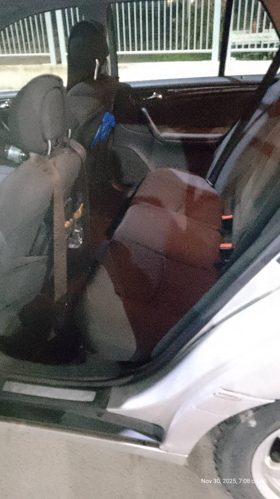 Mercedes-Benz C 180, снимка 5 - Автомобили и джипове - 54991122