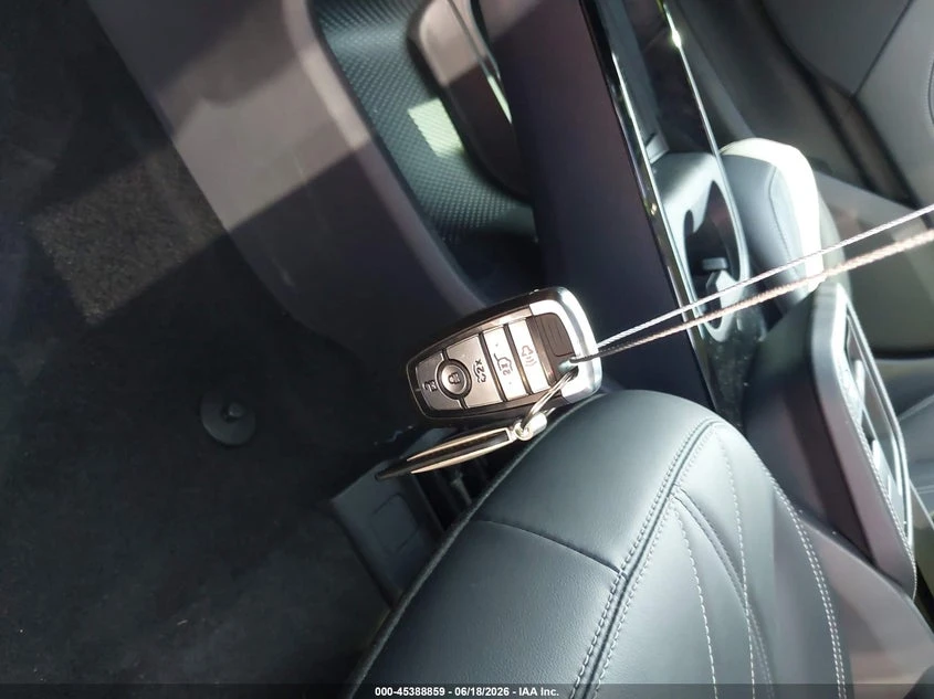 Ford Mustang Mach-E Select, снимка 11 - Автомобили и джипове - 55127073