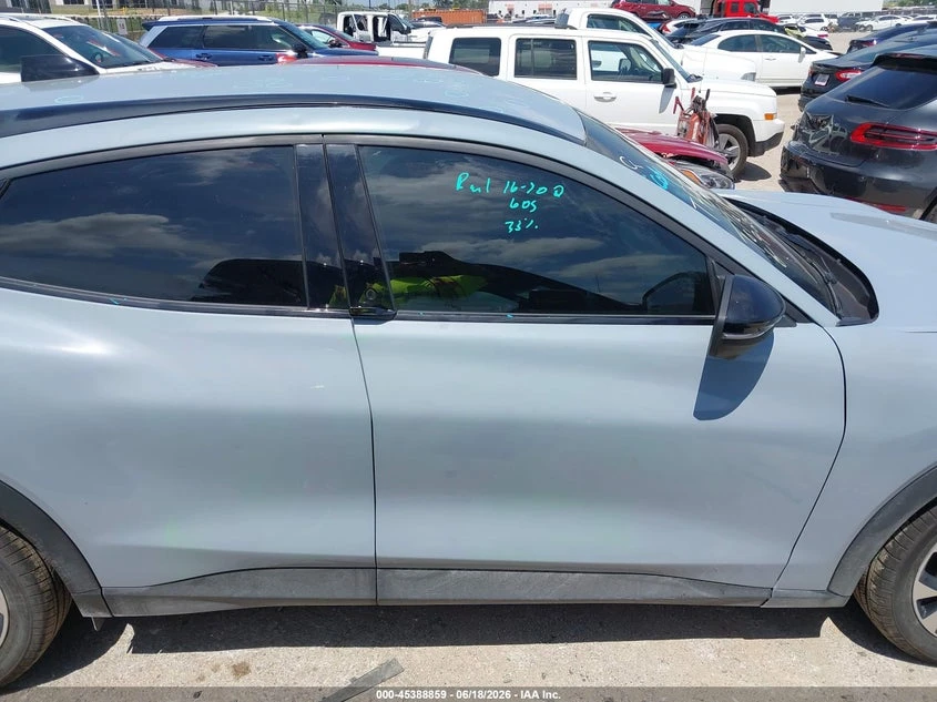 Ford Mustang Mach-E Select, снимка 13 - Автомобили и джипове - 55127073