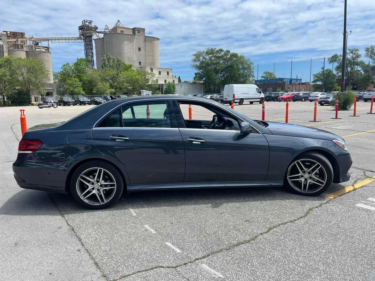 Mercedes-Benz E 400 * CARFAX * ЦЕНА ДО БГ, снимка 3 - Автомобили и джипове - 55211593