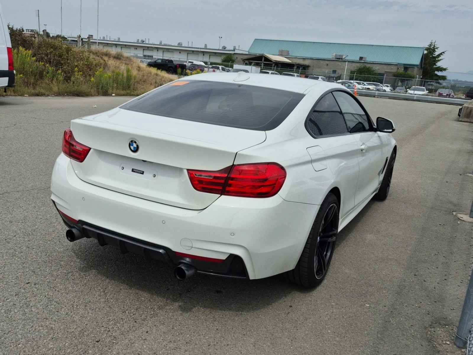 BMW 440 xDrive * 2Keys * Pano * АвтоКредит * (ЦЕНА ДО БГ), снимка 4 - Автомобили и джипове - 55514746