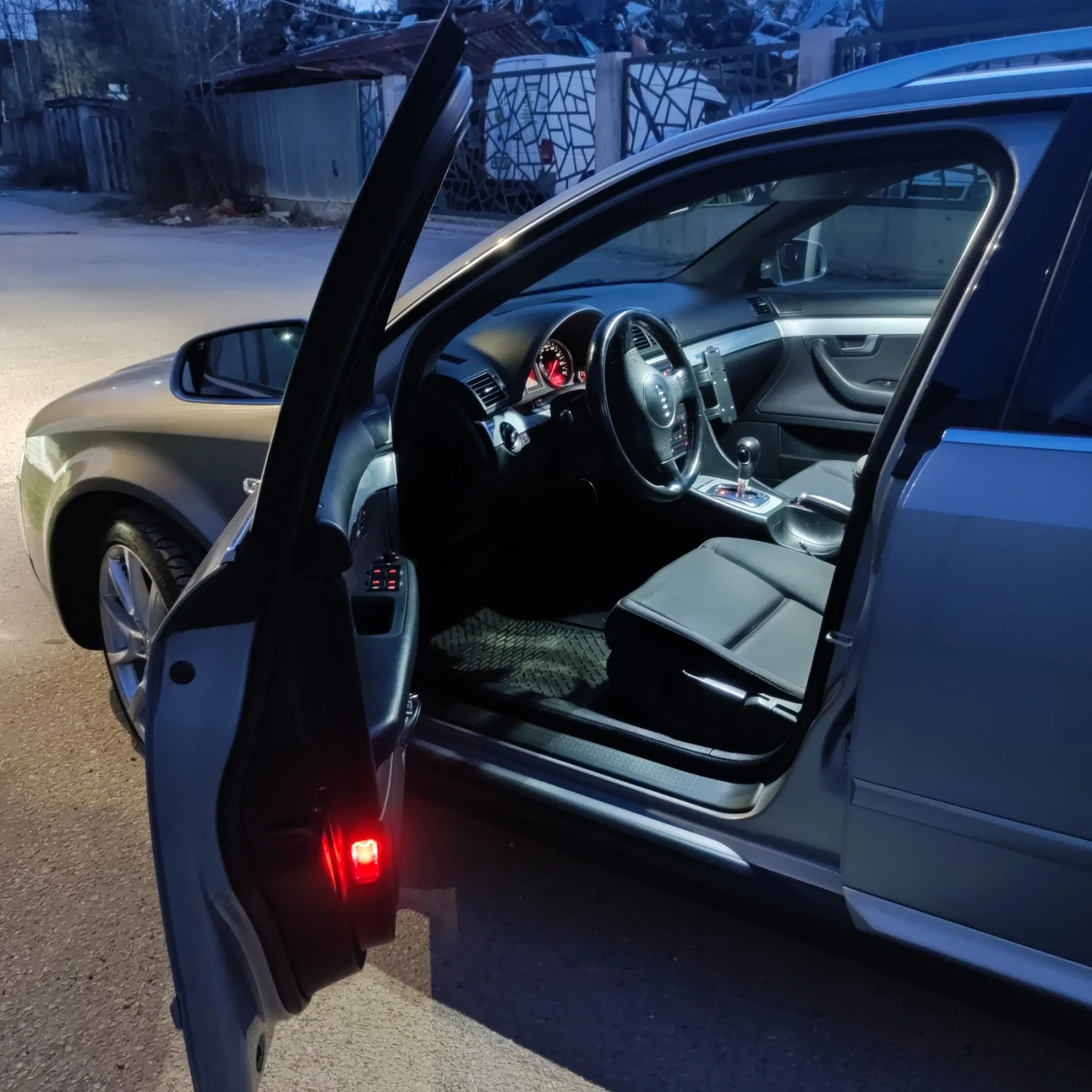 Audi A4, снимка 14 - Автомобили и джипове - 55743699