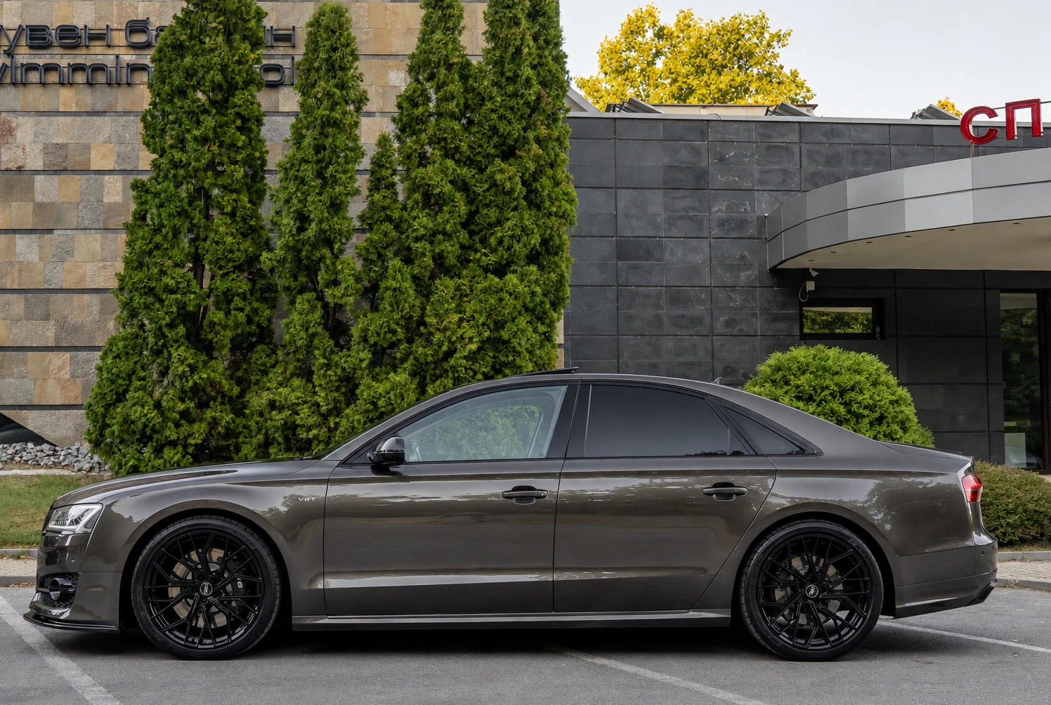Audi S8 ABT* 600hp* MATRIX* EXCLUSIVE* 3xTV* MASSAGES, снимка 2 - Автомобили и джипове - 55983127