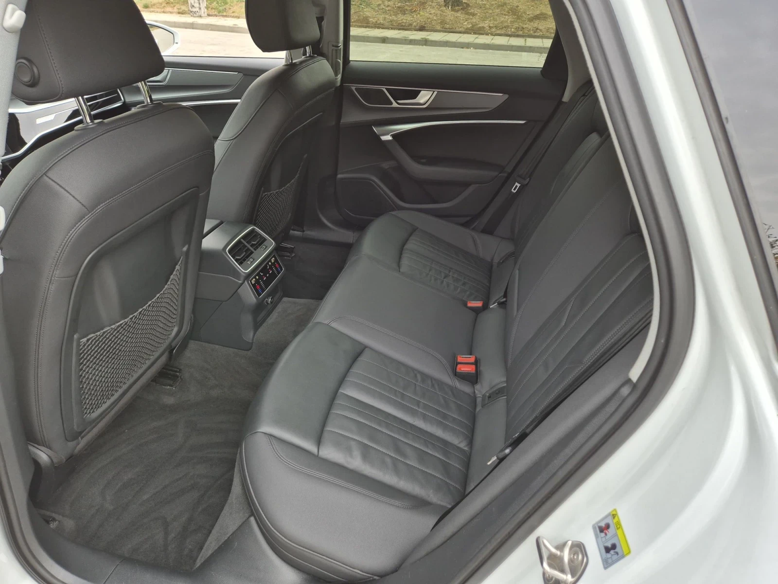 Audi A6 Allroad 45TDI Quattro Matrix Distr 360Камери, снимка 13 - Автомобили и джипове - 56522683
