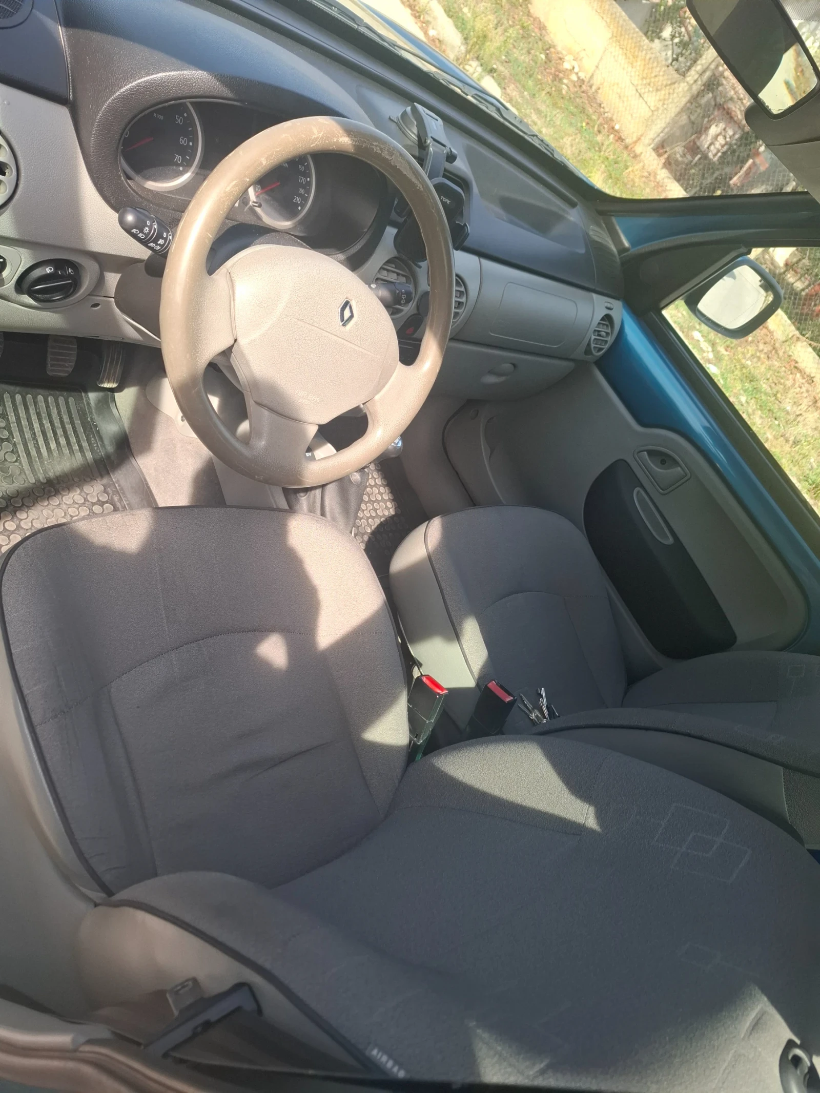 Renault Kangoo 1, 2 16V, снимка 5 - Автомобили и джипове - 56549509