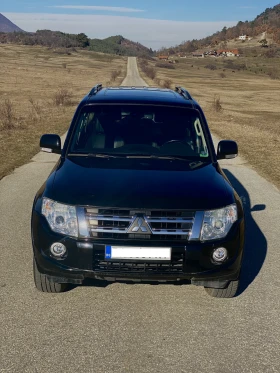 Обява за продажба на Mitsubishi Pajero 3.2D ~34 500 лв. - изображение 1