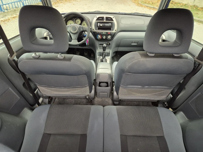 Toyota Rav4 2.0 VVT-i 4x4, снимка 13 - Автомобили и джипове - 47904014