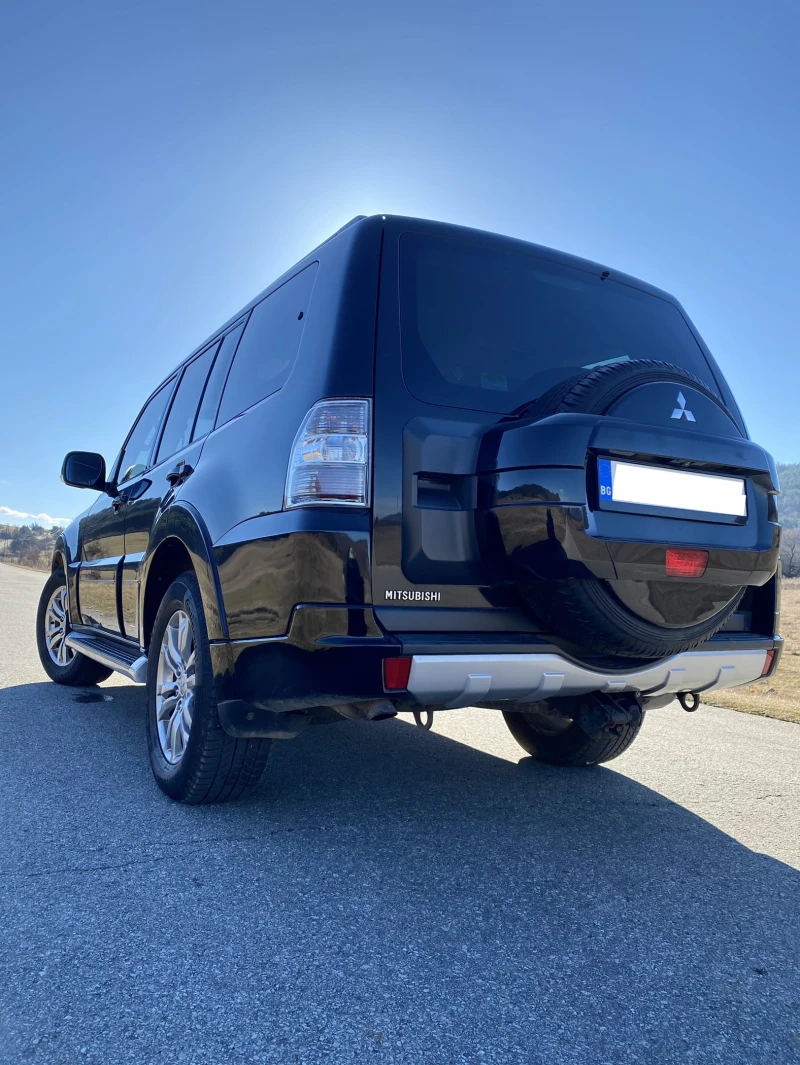 Mitsubishi Pajero 3.2D, снимка 3 - Автомобили и джипове - 52573582