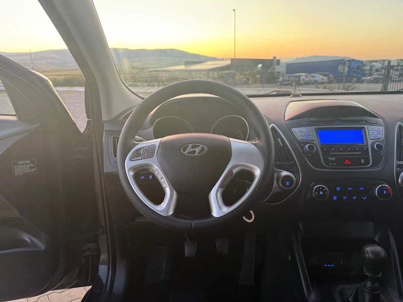 Hyundai IX35 2.0crdi 136кс Лизинг 3870 лв, снимка 12 - Автомобили и джипове - 51545586