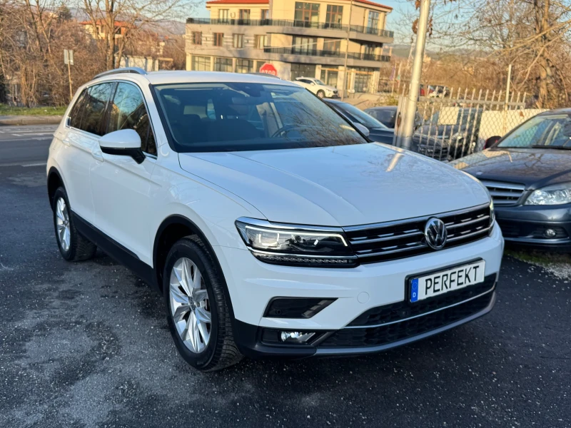 VW Tiguan TDI* DSG* 4motion* Highline, снимка 3 - Автомобили и джипове - 52666891