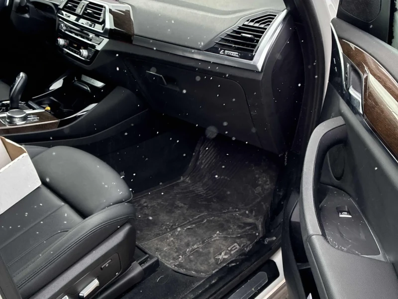 BMW X3 30i xDrive* PANORAMA* ПОДГРЕВИ* + ГУМИ С ДЖАНТИ, снимка 8 - Автомобили и джипове - 53493127