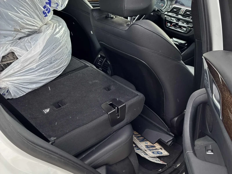BMW X3 30i xDrive* PANORAMA* ПОДГРЕВИ* + ГУМИ С ДЖАНТИ, снимка 9 - Автомобили и джипове - 53493127