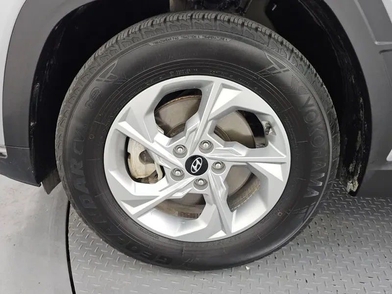 Hyundai Tucson (Nx4) Diesel 2.0 2Wd Modern, снимка 5 - Автомобили и джипове - 54998919