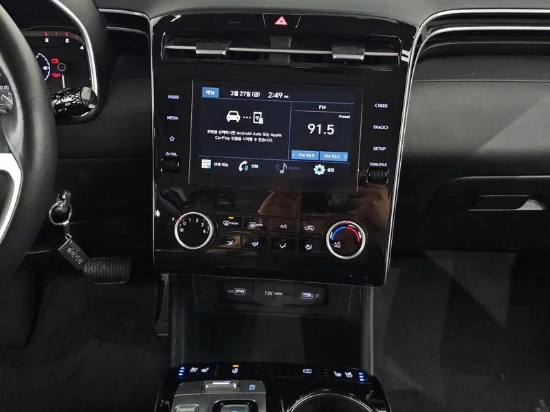 Hyundai Tucson (Nx4) Diesel 2.0 2Wd Modern, снимка 15 - Автомобили и джипове - 54998919